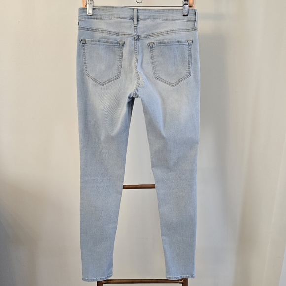 🌷Rockstar Super-Skinny jeans: Pale blue light wash - Picture 7 of 10